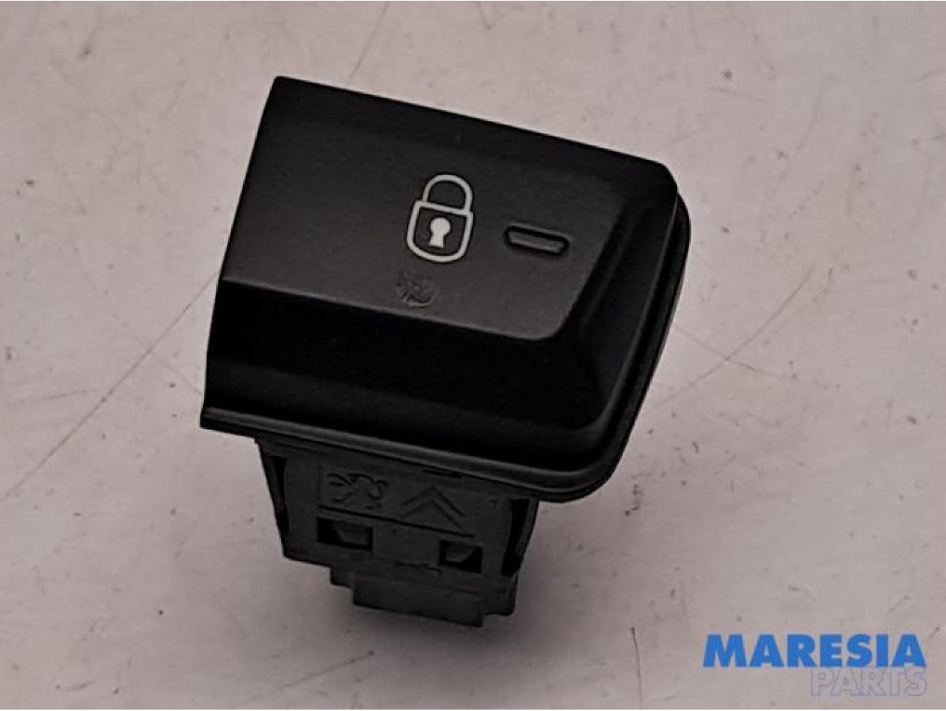Peugeot - 2008 - Central locking switch