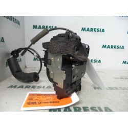 Renault - Megane Scenic - Front door lock mechanism 4-door, right