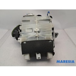 Peugeot - 2008 - Heater housing