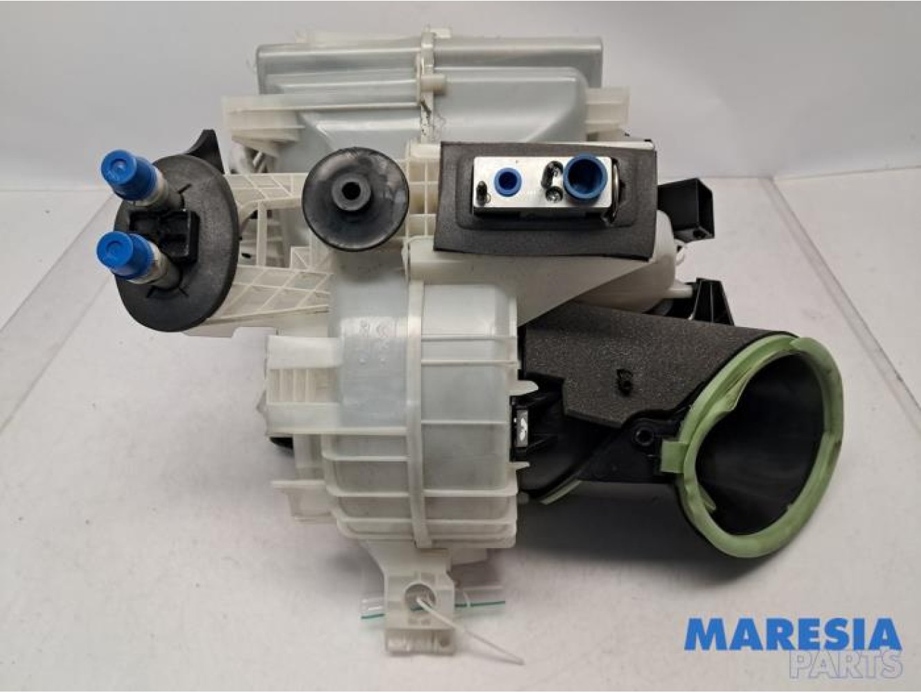 Peugeot - 2008 - Heater housing