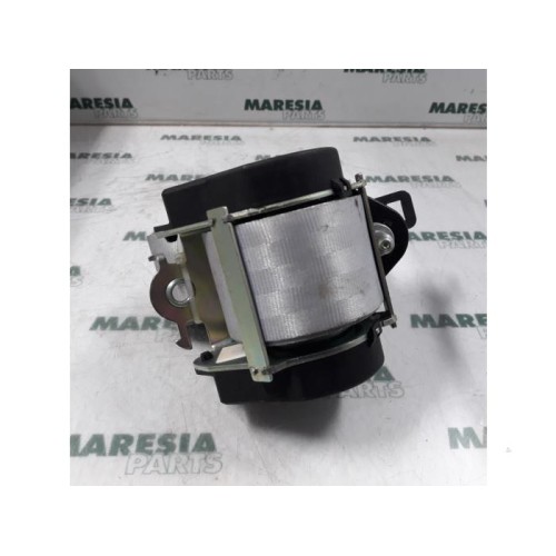 Renault - Megane Scenic - Rear seatbelt, left