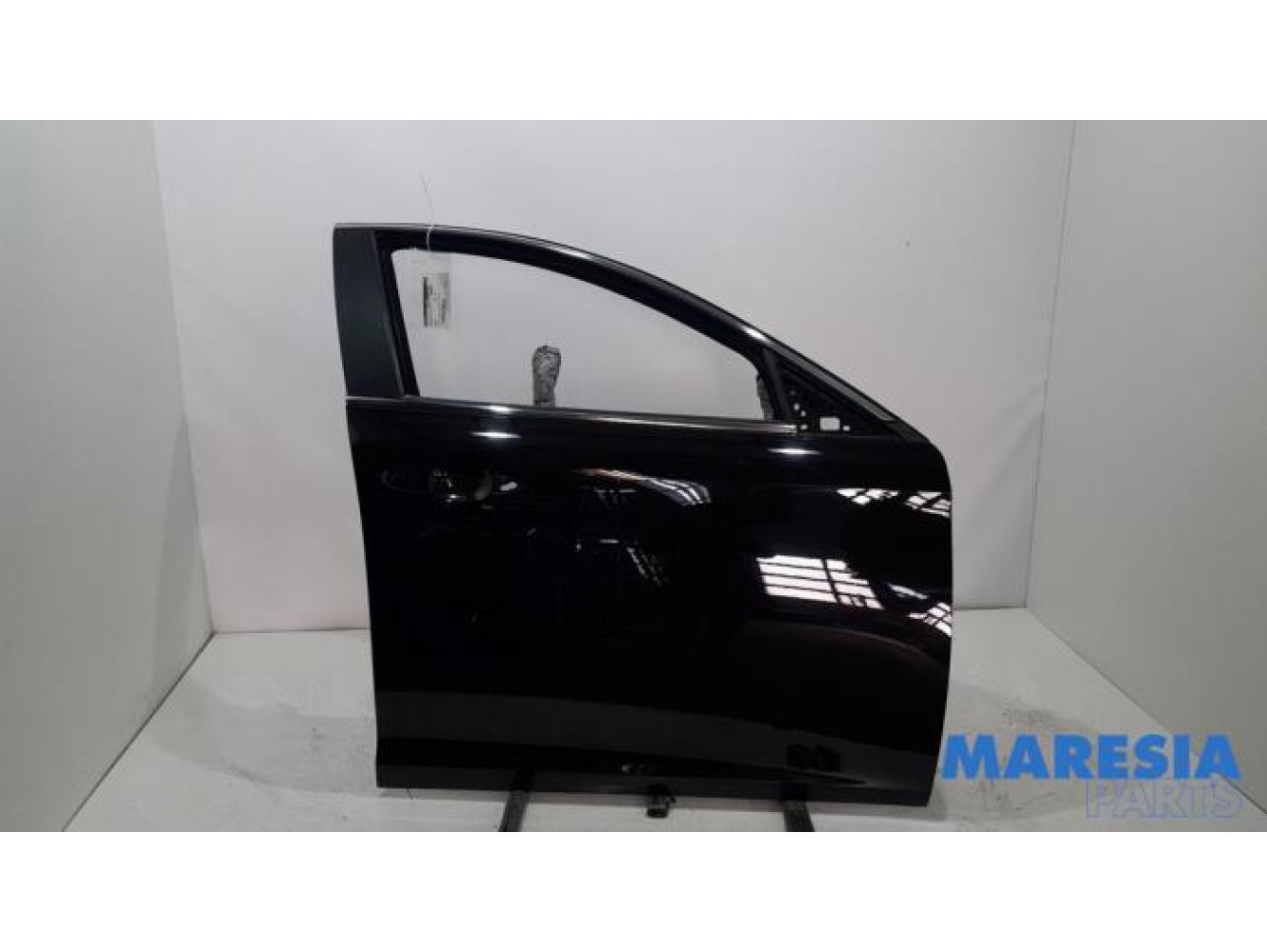 Alfa Romeo - Giulietta - Front door 4-door, right