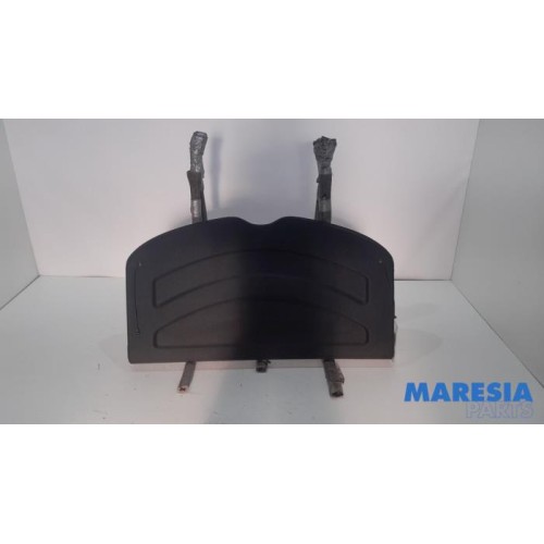 Alfa Romeo - Giulietta - Parcel shelf
