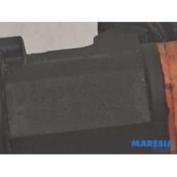 Renault - Clio - Injector (petrol injection)