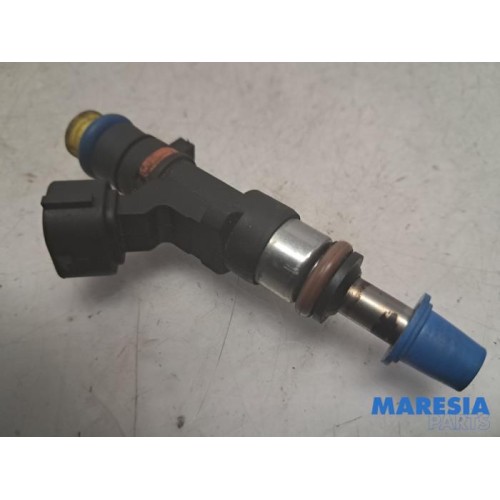 Renault - Clio - Injector (petrol injection)