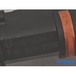 Renault - Clio - Injector (petrol injection)