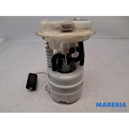 Renault - Clio - Kraftstoffpumpe Elektrisch