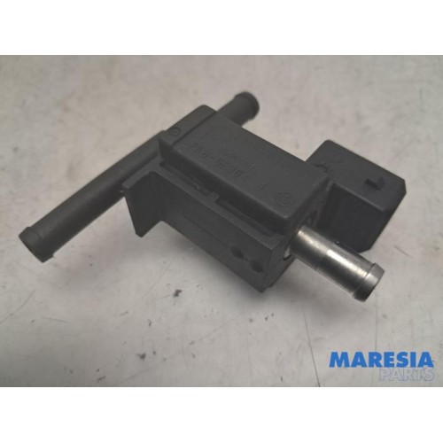 Renault - Clio - Turbo pressure regulator