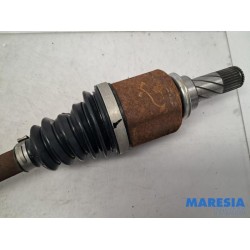Renault - Clio - Aandrijfas links-voor
