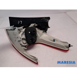 Peugeot - 2008 - Achterlicht links