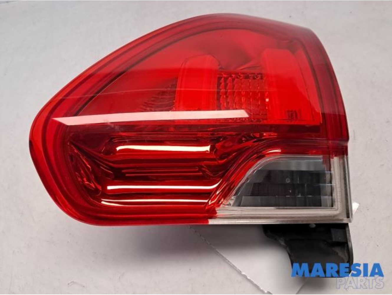 Peugeot - 2008 - Taillight, right