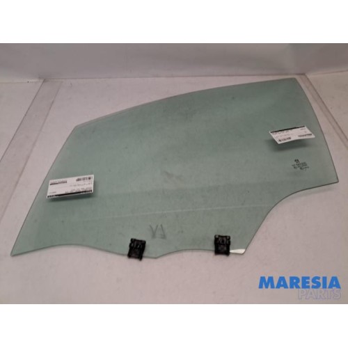 Peugeot - 2008 - Door window 4-door, front left