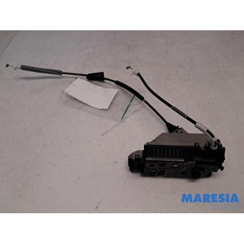 Peugeot - 2008 - Rear door mechanism 4-door, right
