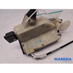 Peugeot - 2008 - Door lock mechanism 4-door, front left
