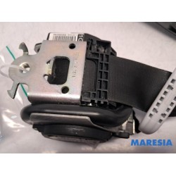 Peugeot - 2008 - Front seatbelt, left