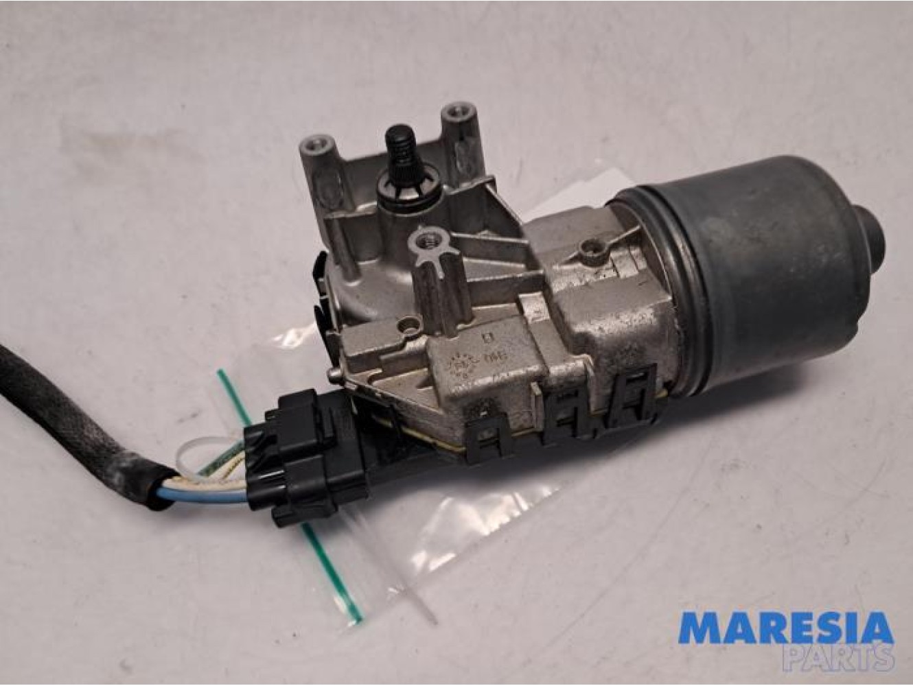 Peugeot - 2008 - Front wiper motor