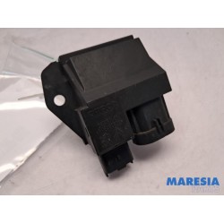 Peugeot - 2008 - Cooling fan resistor