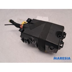 Peugeot - 2008 - Fuse box