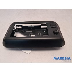 Peugeot - 2008 - Radio control panel