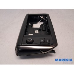Peugeot - 2008 - Radio control panel