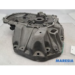 Renault - Clio - Gearbox casing