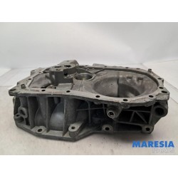 Renault - Clio - Gearbox casing