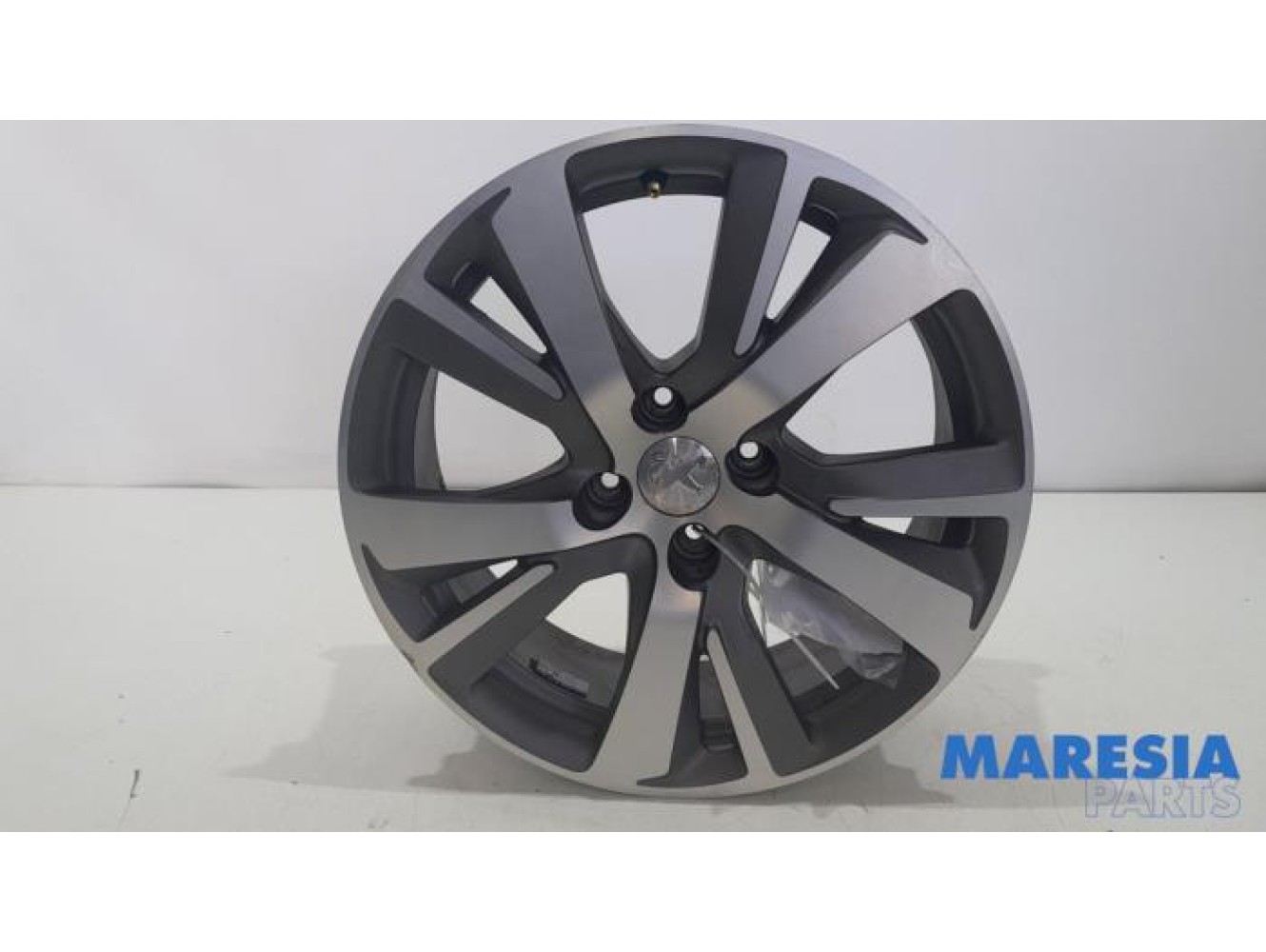 Peugeot - 2008 - Wheel