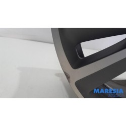 Peugeot - 2008 - Wheel