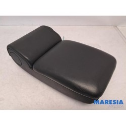 Alfa Romeo - Giulietta - Armrest