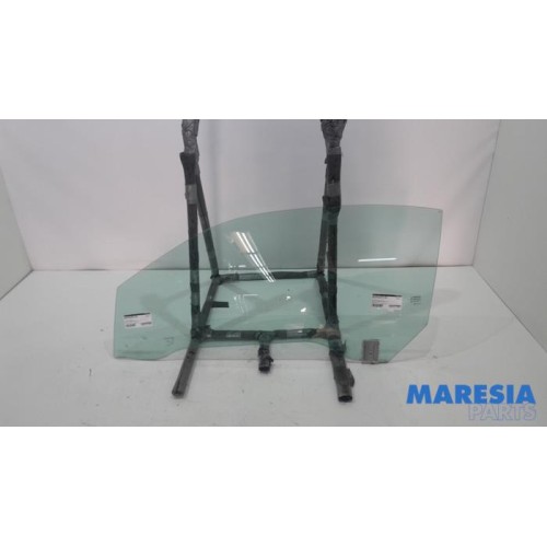 Renault - Megane - Door window 2-door, left