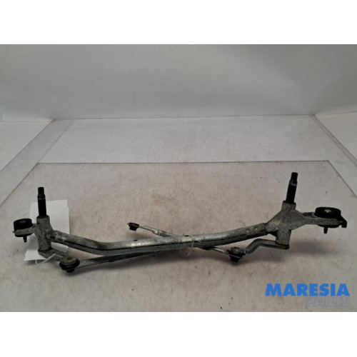Citroen - DS3 - Wiper mechanism