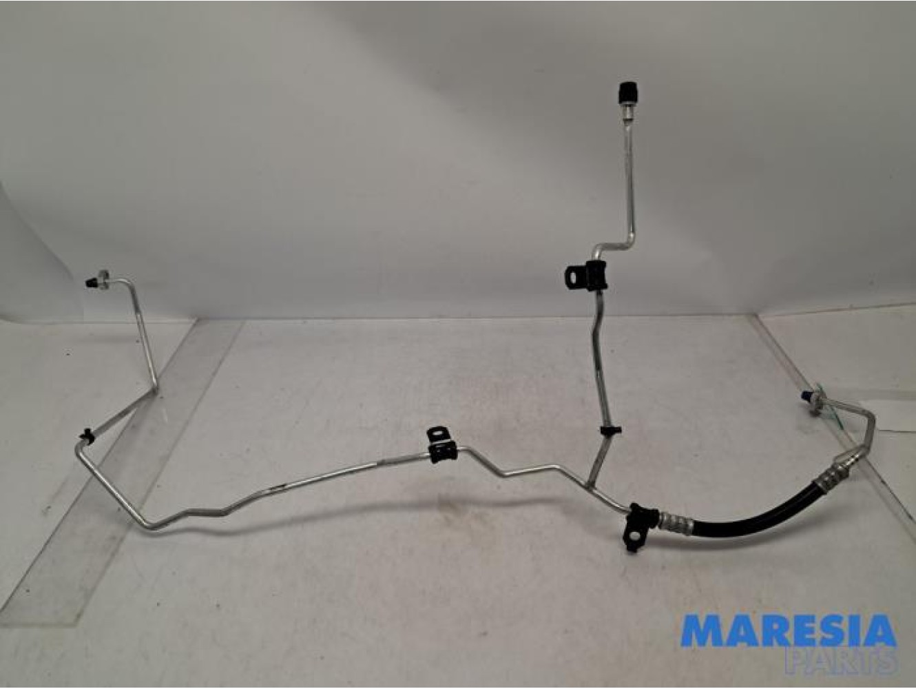 Renault - Megane - Air conditioning line