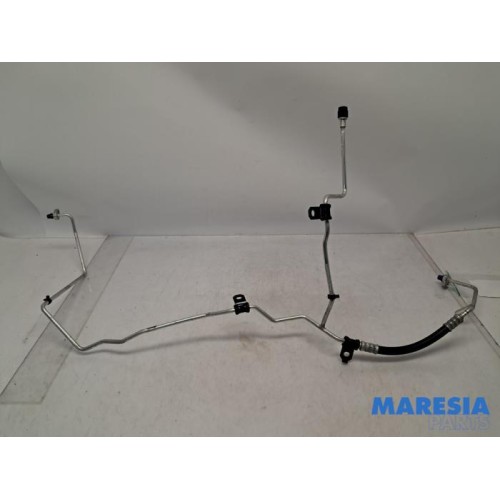 Renault - Megane - Air conditioning line