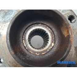 Renault - Megane - Fusee links-voor