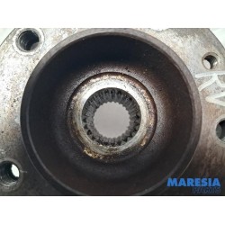 Renault - Megane - Knuckle, front right