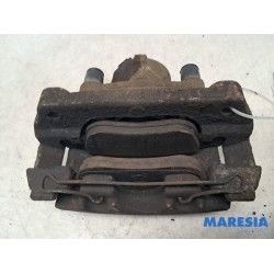 Renault - Megane - Front brake calliper, left