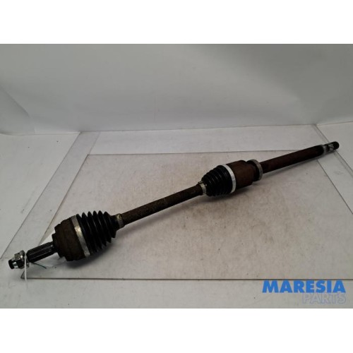 Renault - Megane - Front drive shaft, right