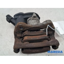 Renault - Megane - Rear brake calliper, left