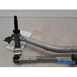 Peugeot - 2008 - Wiper mechanism