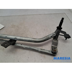 Peugeot - 2008 - Wiper mechanism