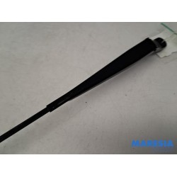 Peugeot - 2008 - Front wiper arm