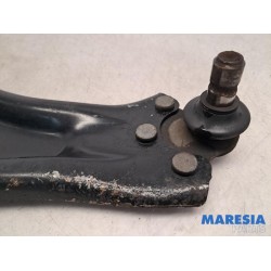 Peugeot - 2008 - Querlenker unten links vorne