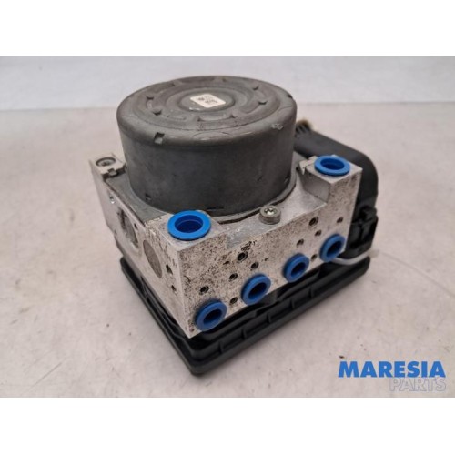 Peugeot - 2008 - ABS pump