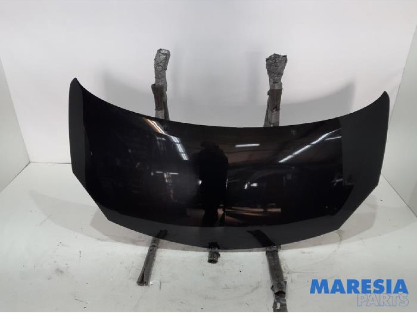 Renault - Twingo - Bonnet