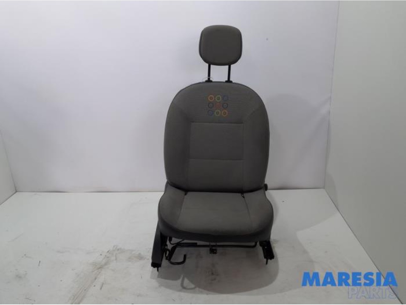 Renault - Twingo - Seat, right