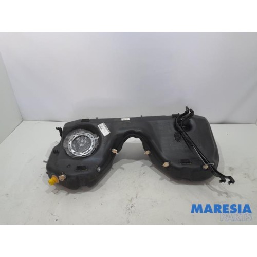 Alfa Romeo - Giulia - Tank