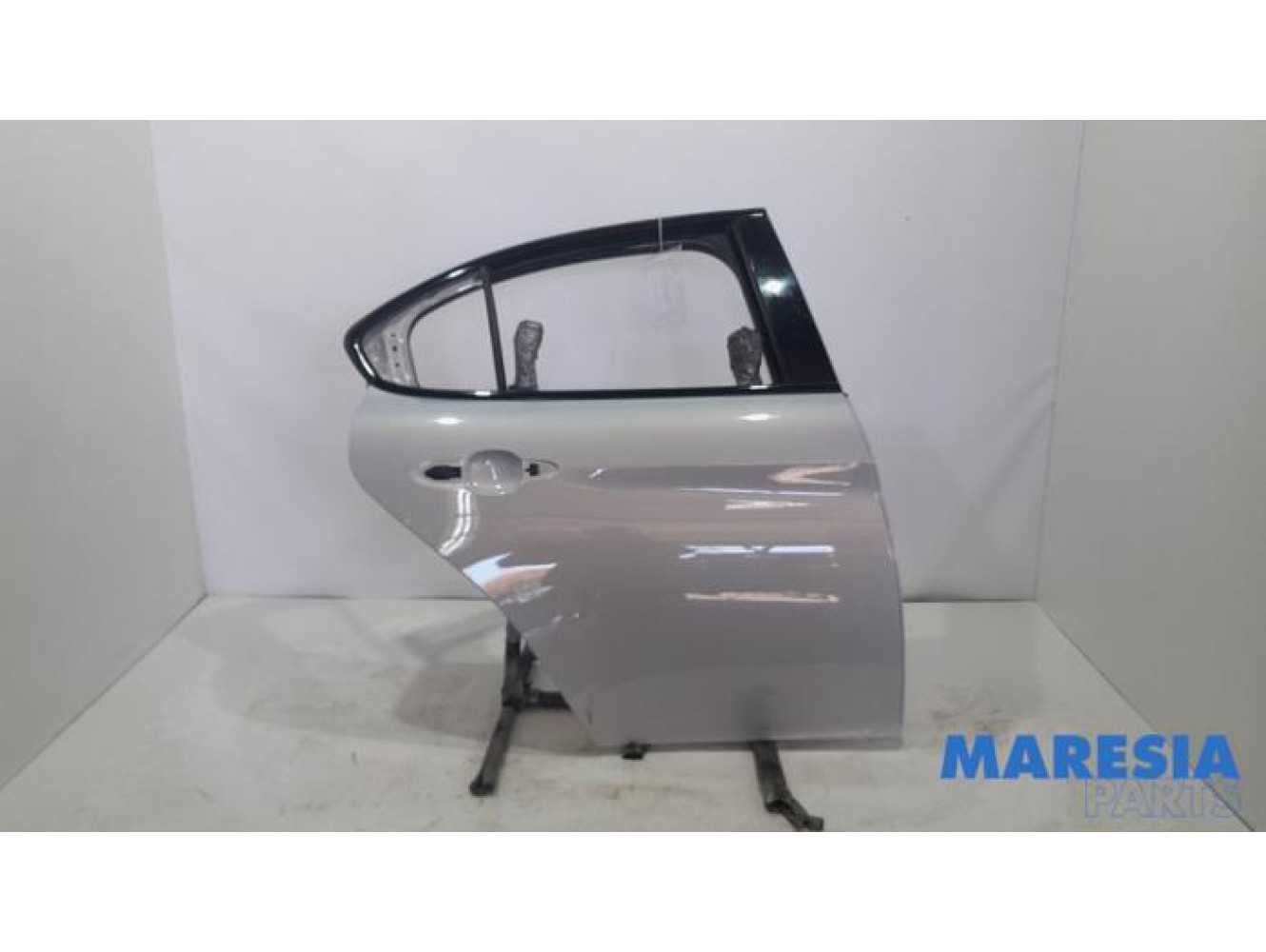 Alfa Romeo - Giulia - Rear door 4-door, right