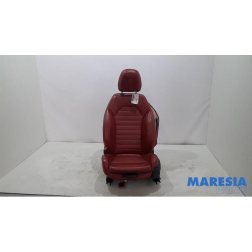 Alfa Romeo - Giulia - Seat, left