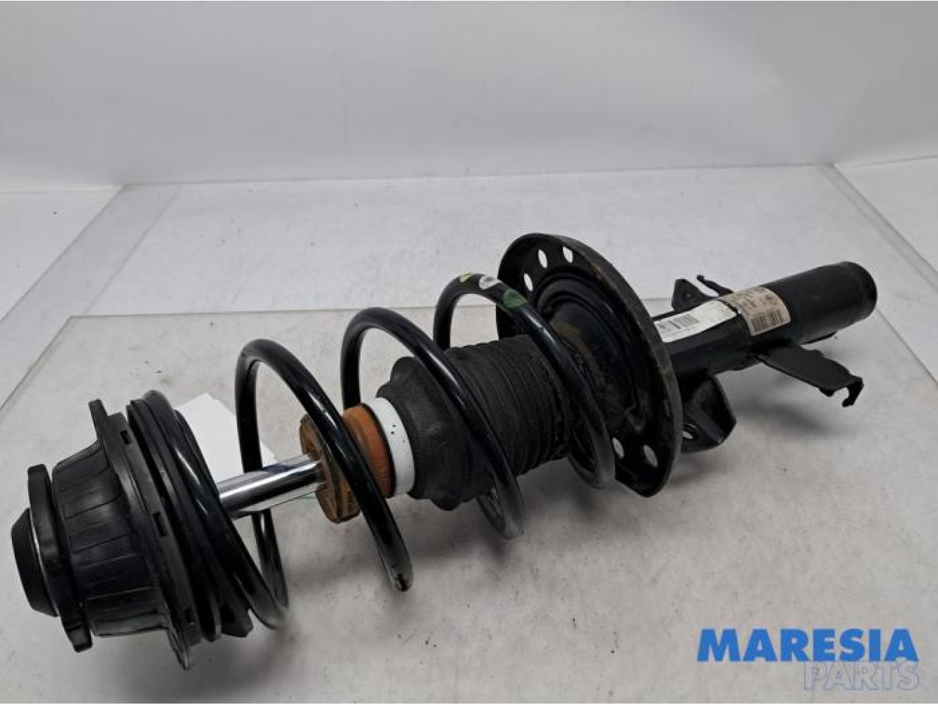 Alfa Romeo - Giulietta - Front shock absorber rod, right