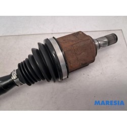 Alfa Romeo - Giulietta - Aandrijfas links-voor